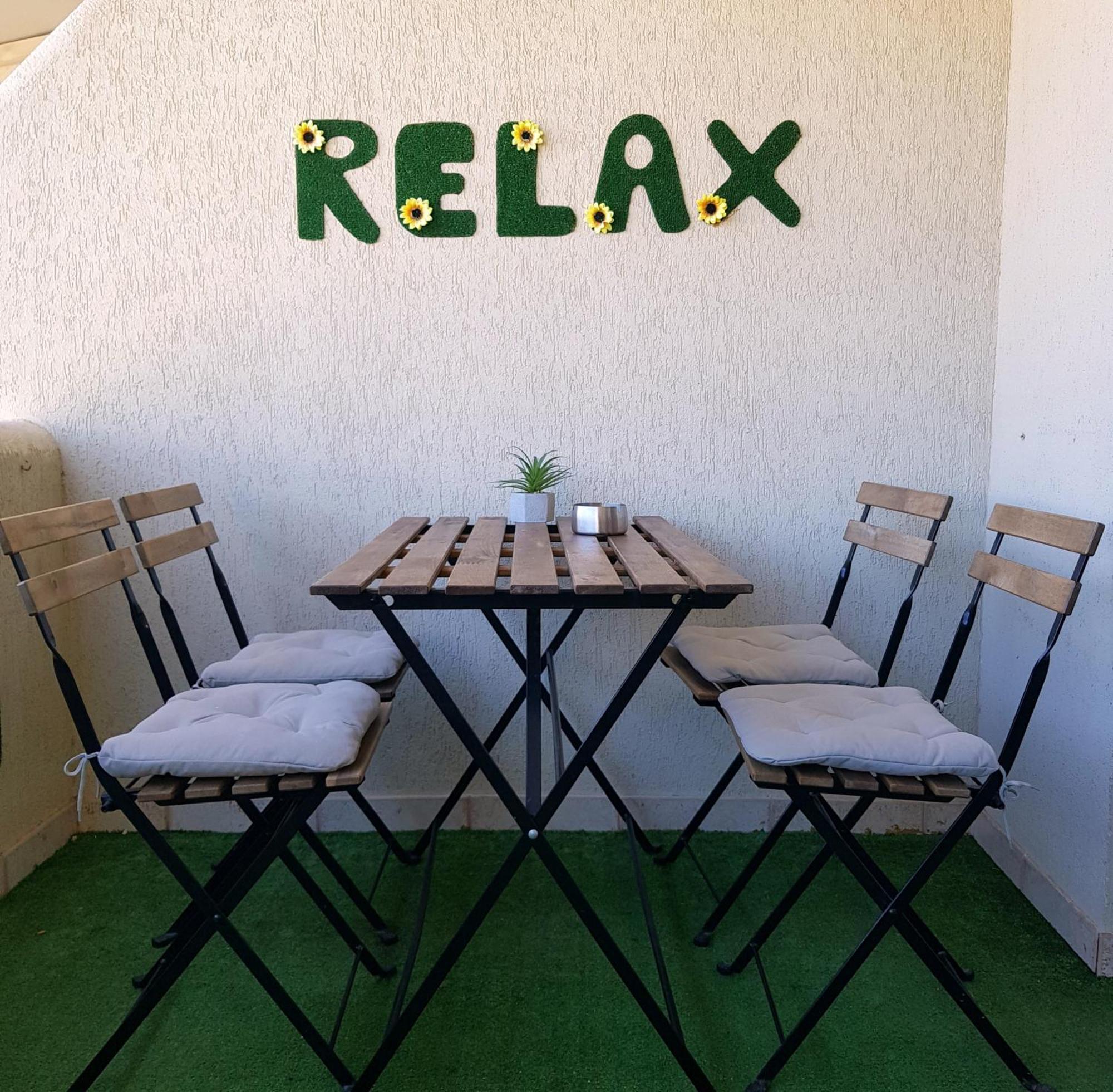Appartment Totally Upgraded At Benal Beach เบนัลมาเดนา ภายนอก รูปภาพ